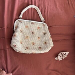 VINTAGE - Floral Reversible Beaded Cream Handbag